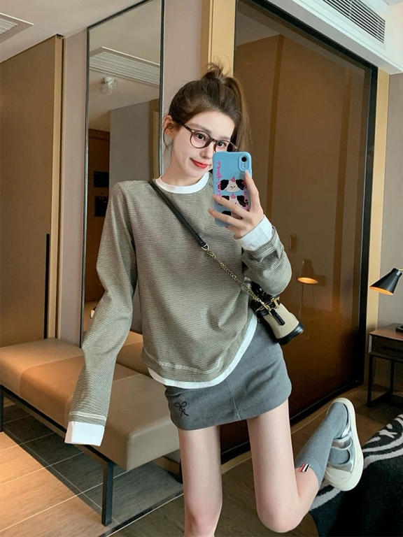 Women's Long T-Shirt