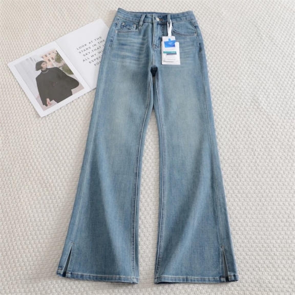 Women's Jeans Lot – Graffiti Print - Image 13